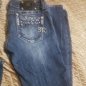 Super cute Miss Me jeans with bling 26x33 will trade for 27 skinny